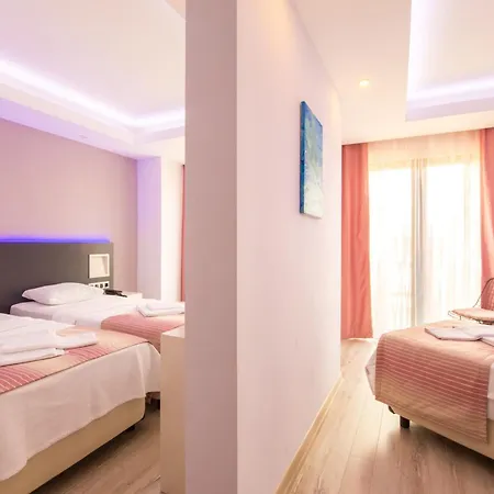 Sapphire Hotel