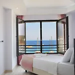Sapphire 4*
