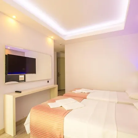 Sapphire 4* داتْشا
