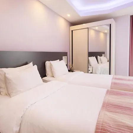 فندق Sapphire 4*