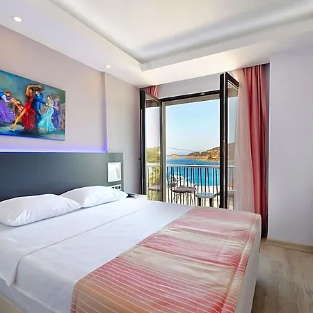 Sapphire 4*